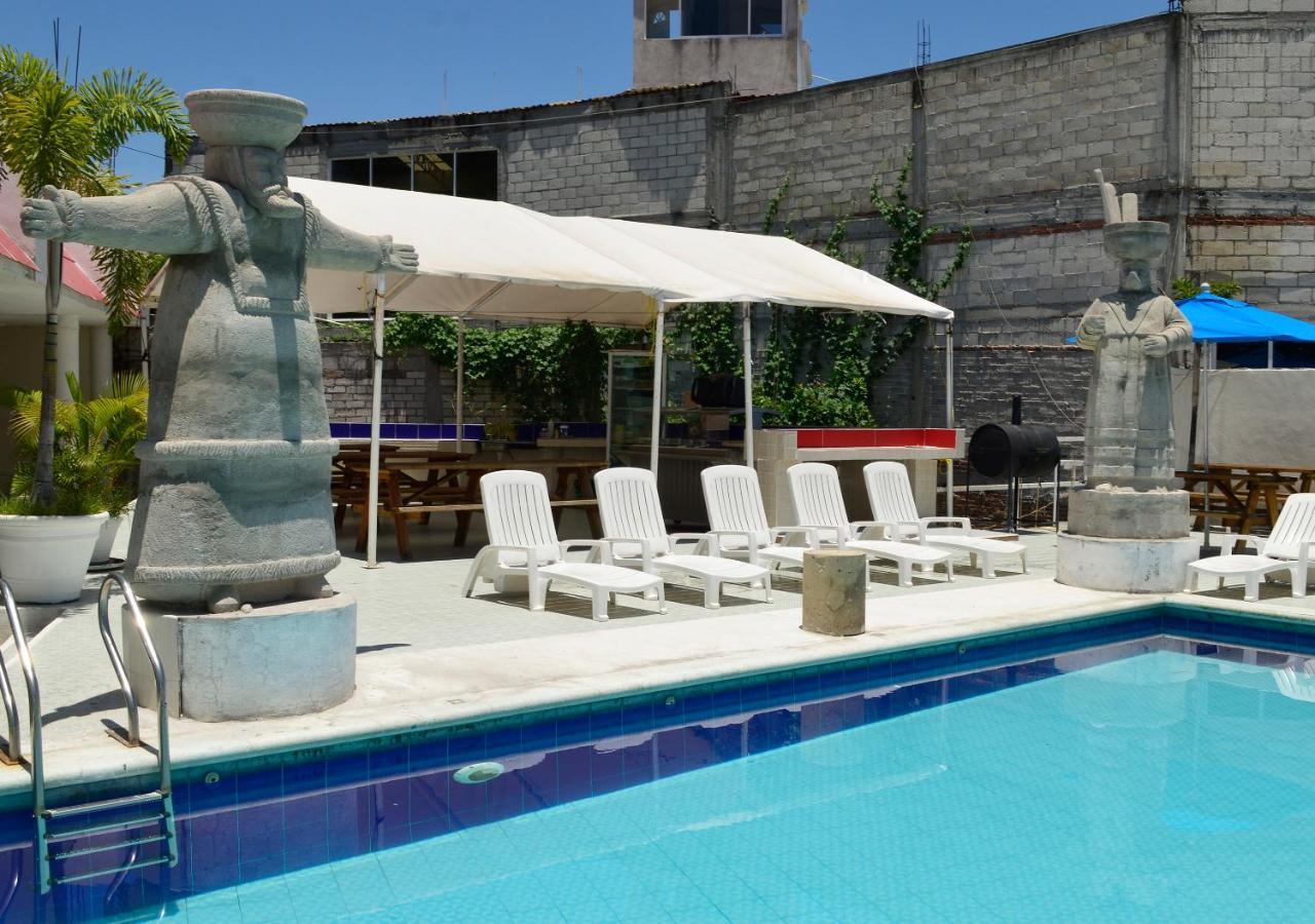 Hotel Quinta De La Rosa Cuautla  المظهر الخارجي الصورة
