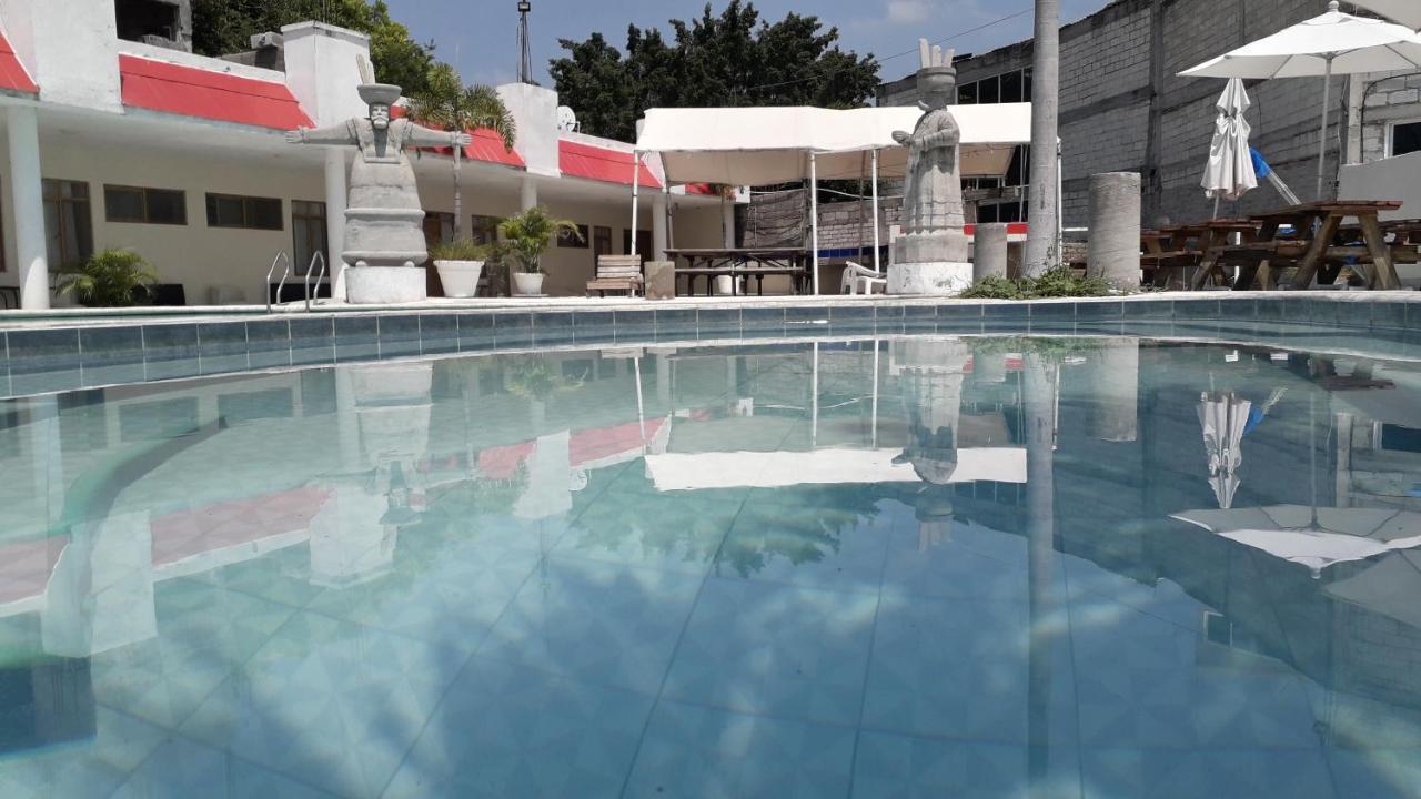 Hotel Quinta De La Rosa Cuautla  المظهر الخارجي الصورة