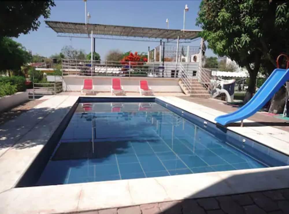 Hotel Quinta De La Rosa Cuautla  المظهر الخارجي الصورة
