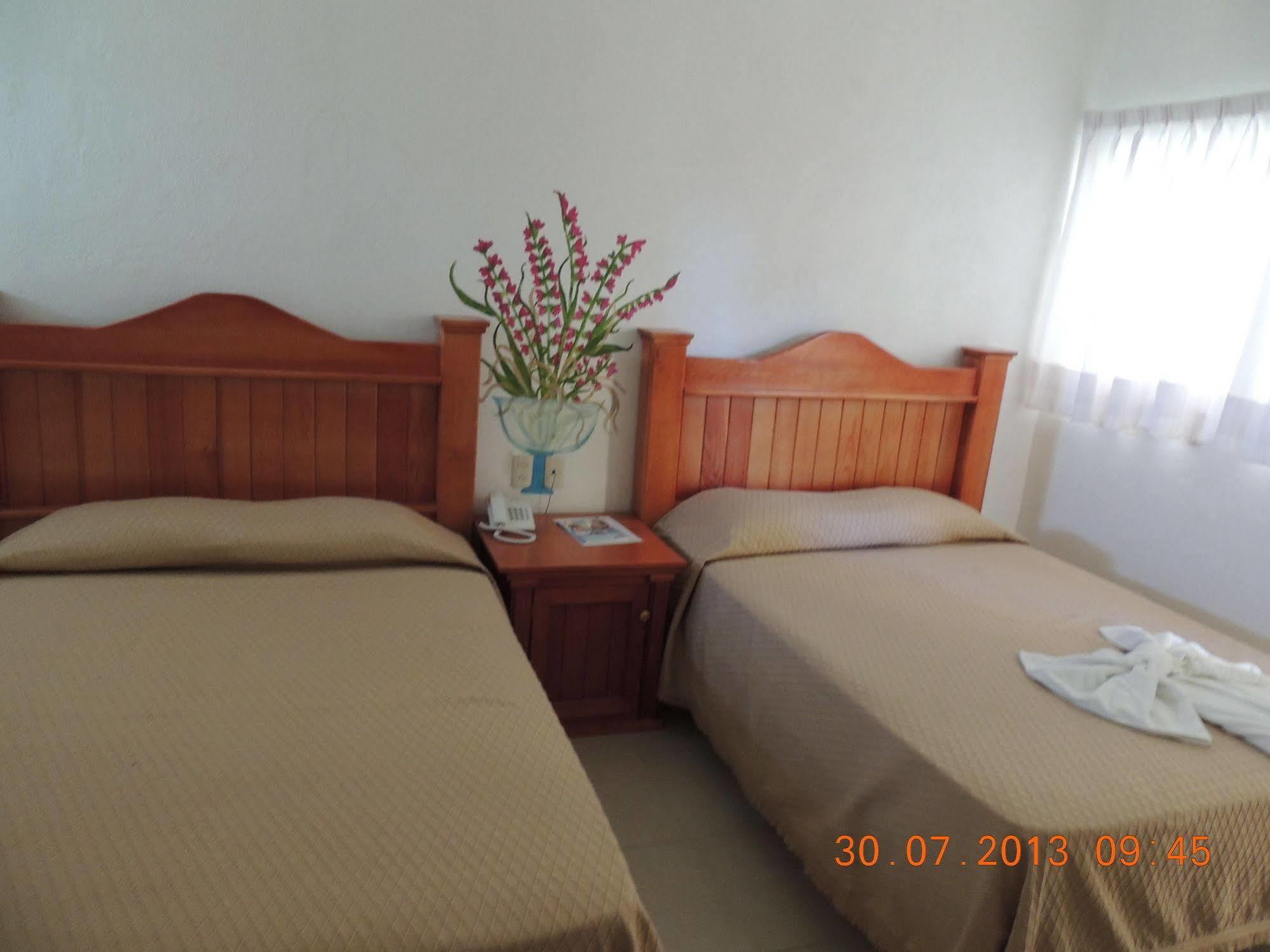 Hotel Quinta De La Rosa Cuautla  المظهر الخارجي الصورة